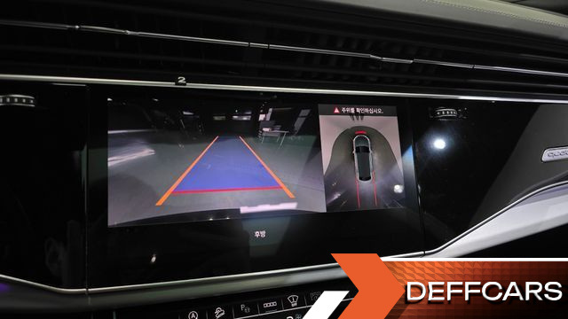 Audi Q8 55 TFSI Quattro Premium купить на сайте DeffCars