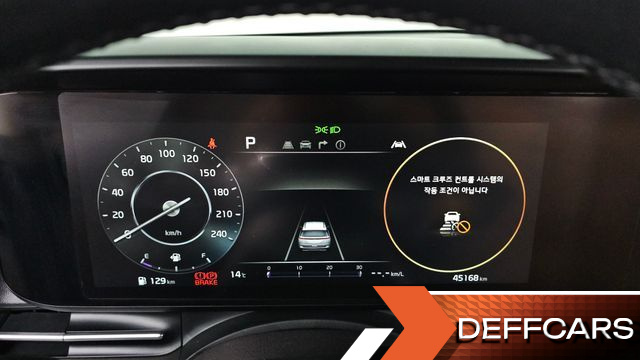 Kia CARNIVAL Gasoline 9-Seater Signature купить на сайте DeffCars