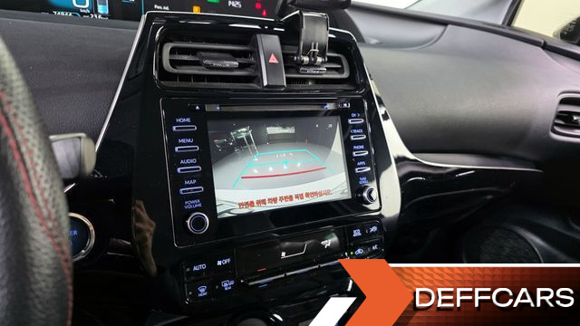 Toyota PRIUS 1.8 купить на сайте DeffCars