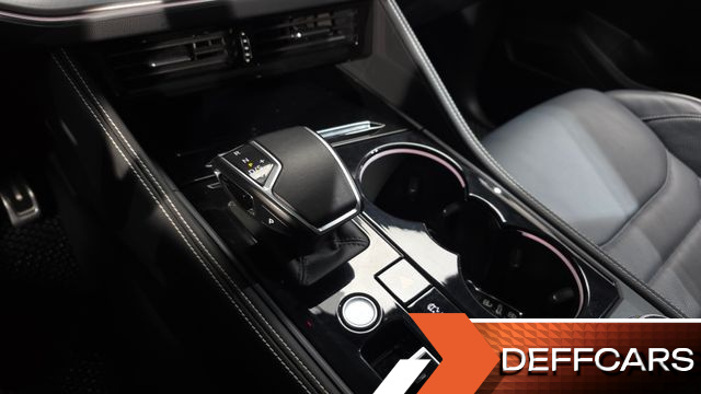 Volkswagen TOUAREG 3.0 TDI R-Line купить на сайте DeffCars