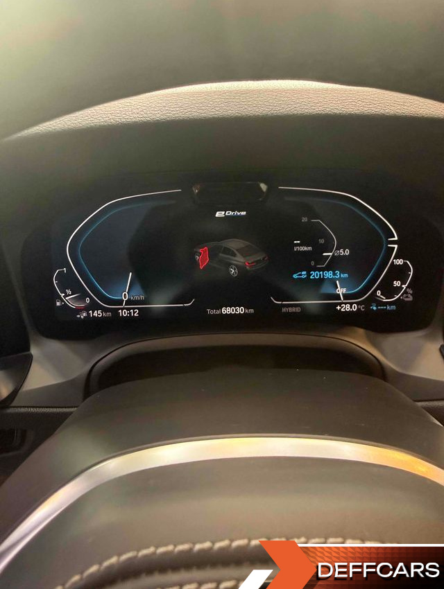 BMW 3-SERIES 330e M Sport купить на сайте DeffCars