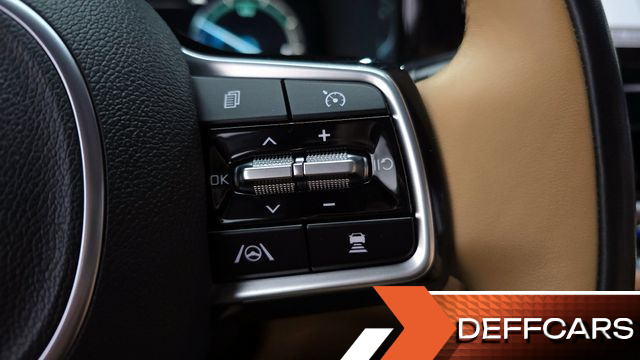 Kia SORENTO HEV 1.6 2WD Gravity купить на сайте DeffCars
