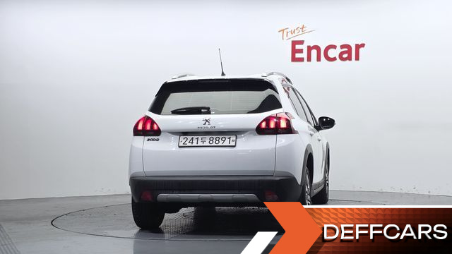 Peugeot 2008 1.5 BlueHDi Allure купить на сайте DeffCars