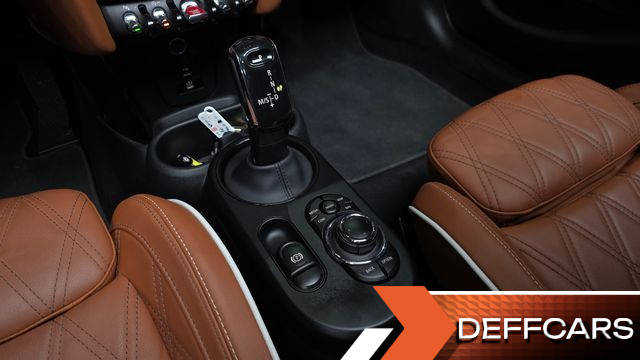 Mini COOPER 5Door Classic Third Generation купить на сайте DeffCars