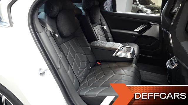 BMW 7-SERIES 740i xDrive M Sport купить на сайте DeffCars