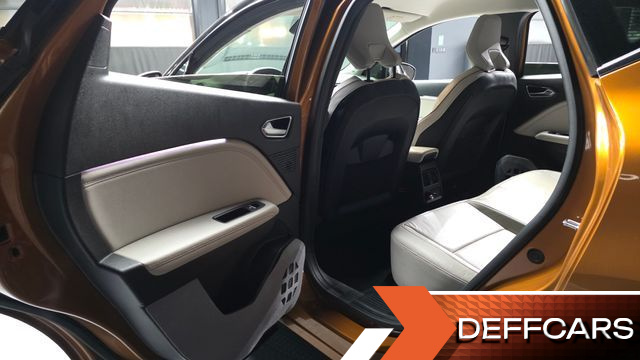 Renault-KoreaSamsung CAPTUR 1.3 TCe Edition Paris купить на сайте DeffCars