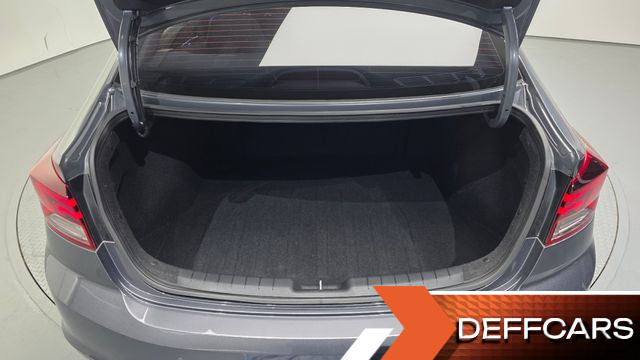Hyundai AVANTE 1.6 Style купить на сайте DeffCars
