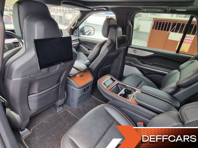 Lincoln NAVIGATOR 3.5L Black Label купить на сайте DeffCars