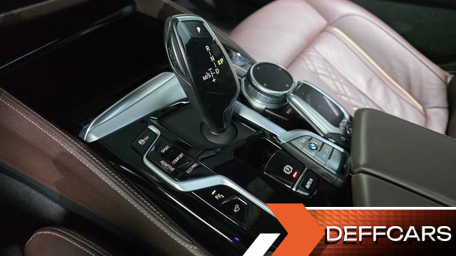 BMW 5-SERIES M550i xDrive купить на сайте DeffCars