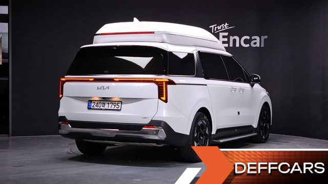 Kia CARNIVAL HEV 7-Seater Hi Limousine Signature купить на сайте DeffCars