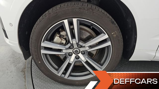 Volvo XC60 T8 R-Design купить на сайте DeffCars