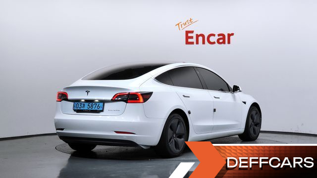 Tesla MODEL 3 Long Range AWD купить на сайте DeffCars