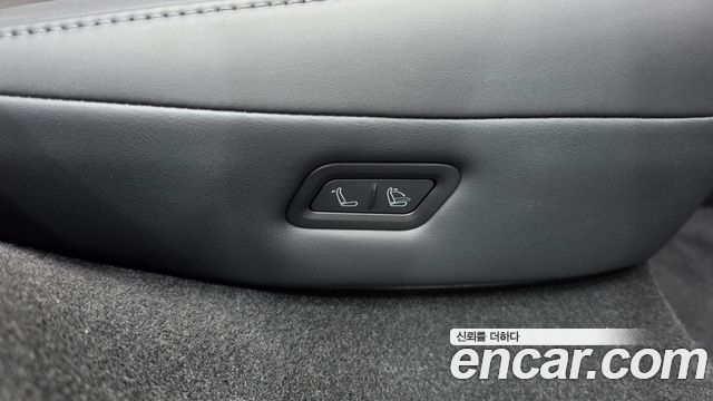 Tesla MODEL Y RWD купить на сайте DeffCars