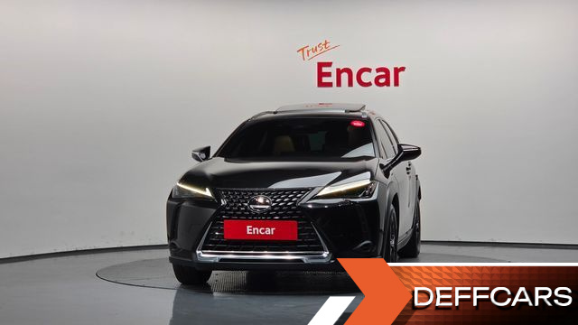 Lexus UX 2.0 2WD купить на сайте DeffCars
