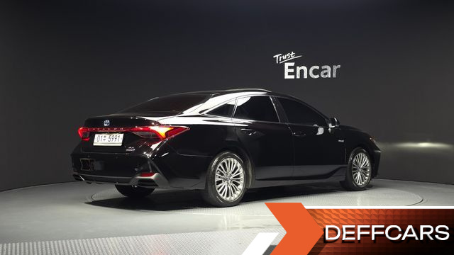 Toyota AVALON 2.5 Hybrid купить на сайте DeffCars