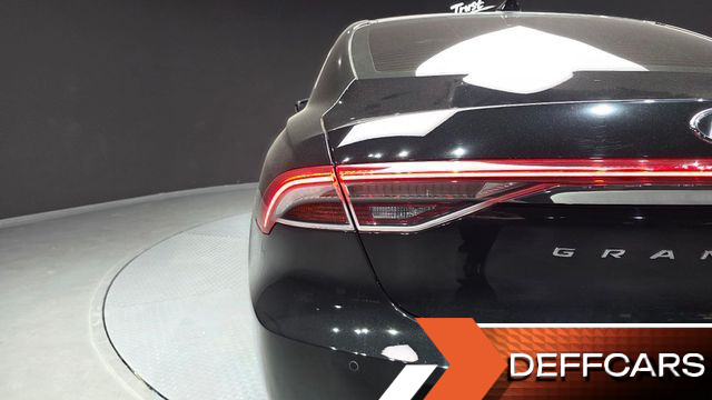 Hyundai GRANDEUR Le Blanc купить на сайте DeffCars