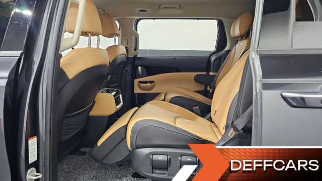 Kia CARNIVAL Gasoline 7-Seater Noblesse купить на сайте DeffCars