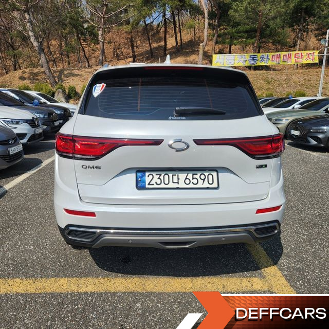 Renault-KoreaSamsung QM6 2.0 LPe RE Signature 2WD купить на сайте DeffCars