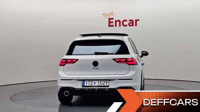 Volkswagen GOLF 2.0 GTI купить на сайте DeffCars