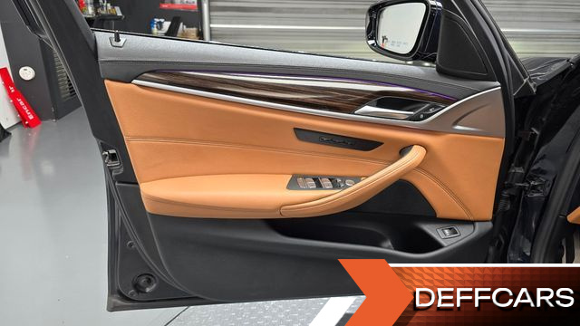 BMW 5-SERIES 520i M Sport купить на сайте DeffCars