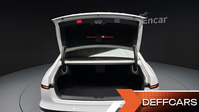 Hyundai GRANDEUR 2,5 Gasoline 2WD Calligraphy купить на сайте DeffCars