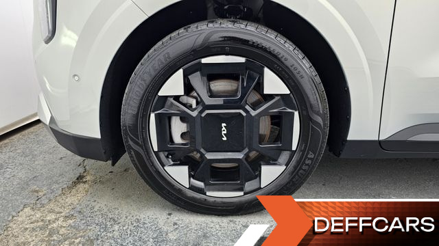 Kia CARNIVAL 9-Seater Prestige купить на сайте DeffCars