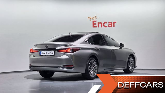 Lexus ES Luxury Plus купить на сайте DeffCars