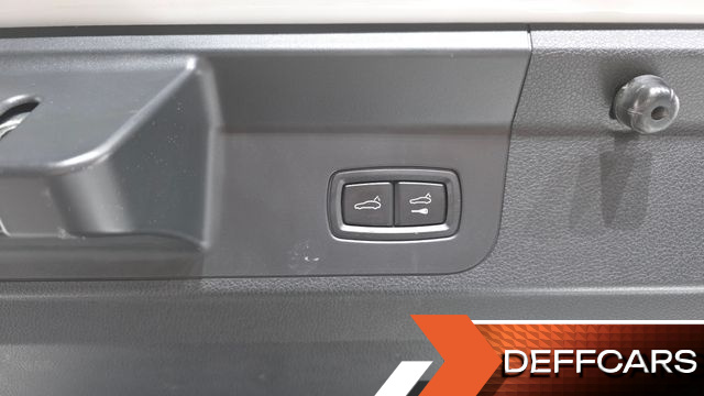 Porsche PANAMERA 3.0 AWD купить на сайте DeffCars