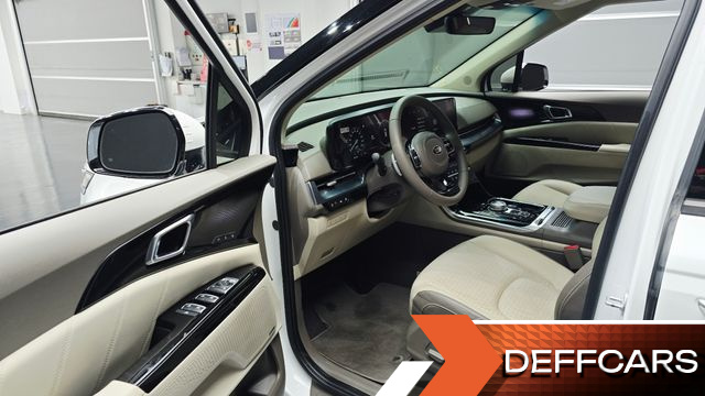 Kia CARNIVAL Gasoline 9-Seater Hi-Limousine Signature купить на сайте DeffCars