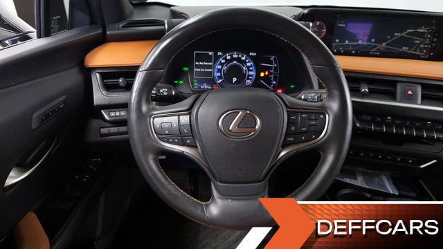 Lexus UX 2.0 AWD купить на сайте DeffCars