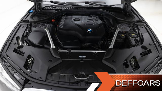 BMW 5-SERIES 520i Luxury купить на сайте DeffCars