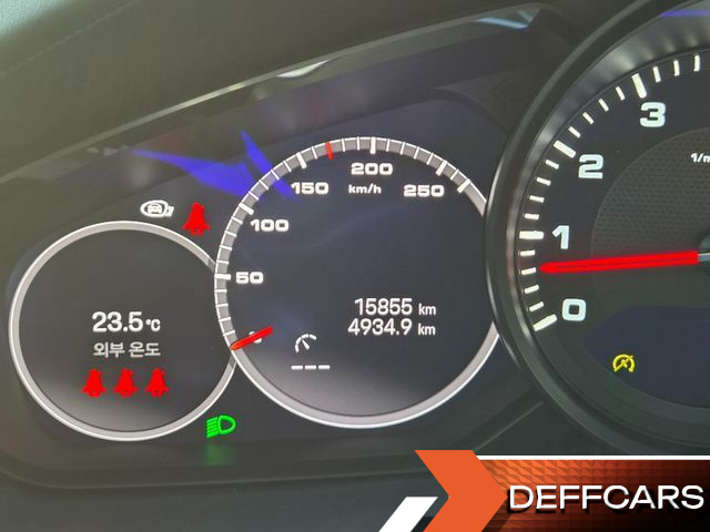 Porsche CAYENNE 3.0 PLATINUM EDITION купить на сайте DeffCars