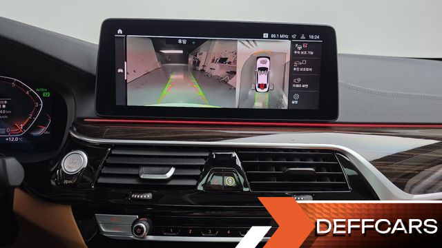 BMW 5-SERIES 520i Luxury купить на сайте DeffCars