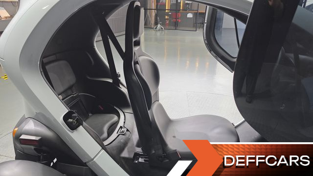 Renault-KoreaSamsung TWIZY Life(2-Seater) купить на сайте DeffCars