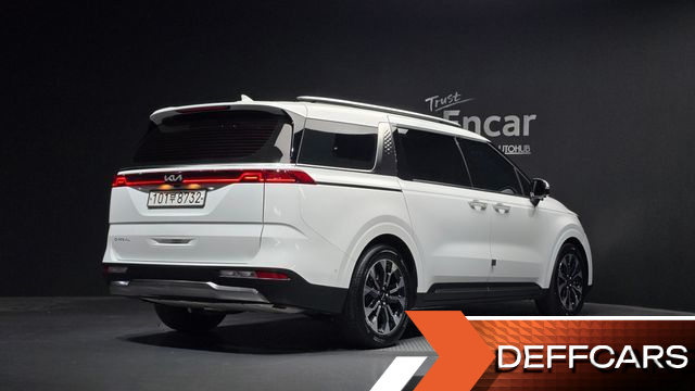 Kia CARNIVAL Gasoline 9-Seater Signature купить на сайте DeffCars