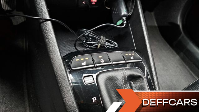 Kia STONIC 1.4 Trendy купить на сайте DeffCars
