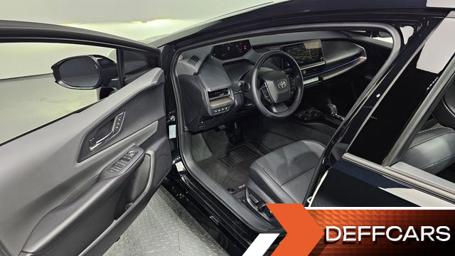 Toyota PRIUS 2.0 XLE купить на сайте DeffCars