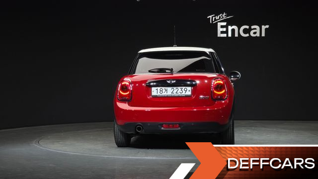 Mini COOPER 5Door Standard 3rd купить на сайте DeffCars