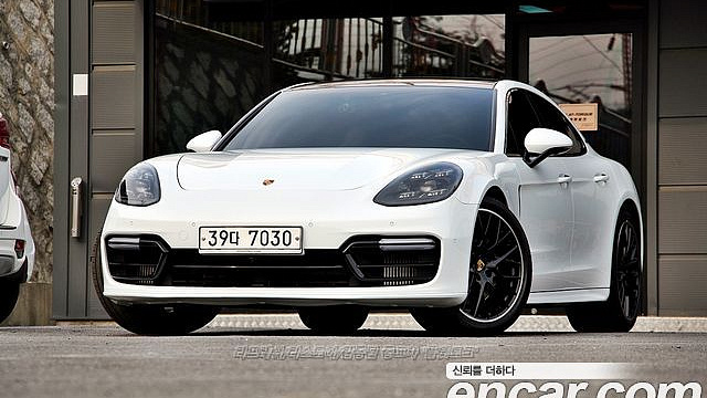 Porsche PANAMERA 4.0 GTS купить на сайте DeffCars