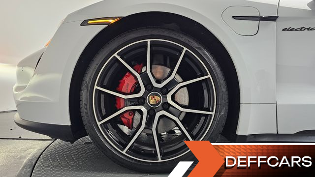 Porsche TAYCAN Base купить на сайте DeffCars