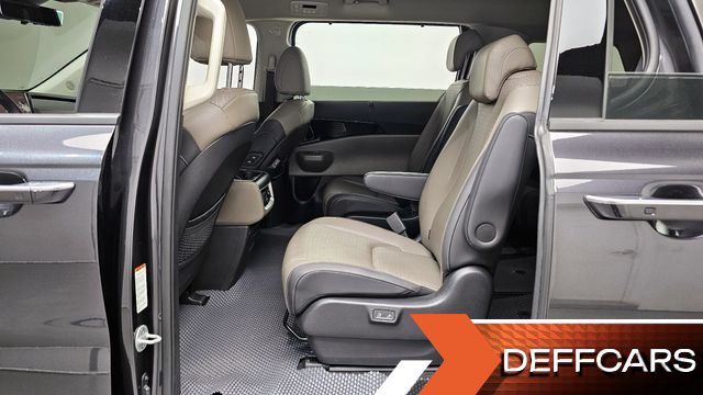 Kia CARNIVAL 9-Seater Gravity купить на сайте DeffCars