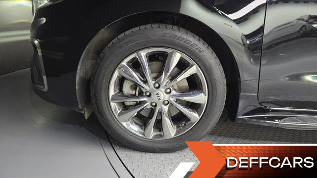 Kia CARNIVAL Gasoline 9-Seater Noblesse Special купить на сайте DeffCars