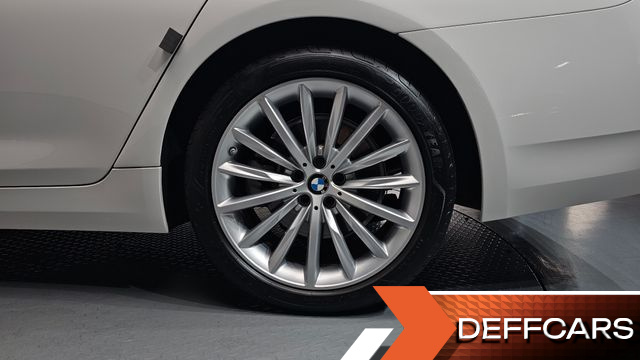BMW 5-SERIES 530i Luxury купить на сайте DeffCars