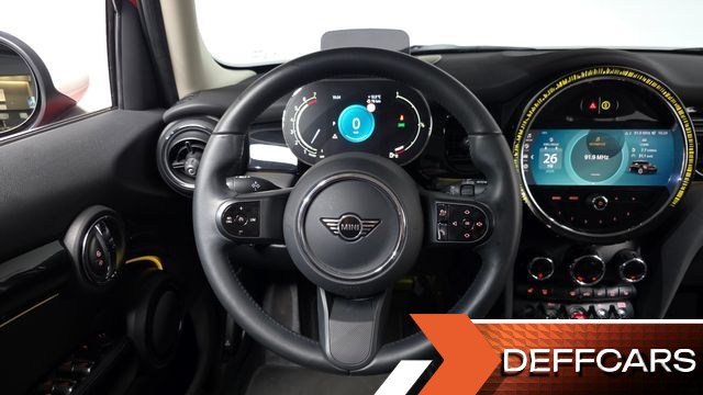 Mini COOPER 5Door Classic Third Generation купить на сайте DeffCars