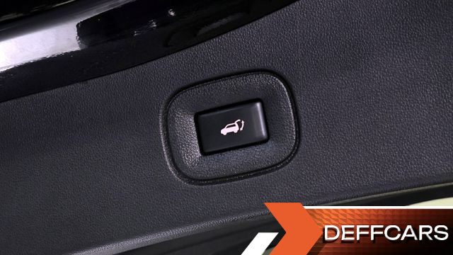 Renault-KoreaSamsung QM6 2.0 GDe PREMIERE 2WD купить на сайте DeffCars