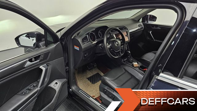 Volkswagen TIGUAN 2.0 TDI Premium купить на сайте DeffCars