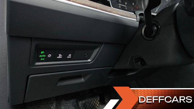 Volkswagen TOUAREG 3.0 TDI Prestige купить на сайте DeffCars