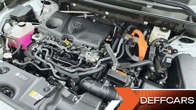 Toyota RAV4 2,5 4WD Hybrid LTD купить на сайте DeffCars
