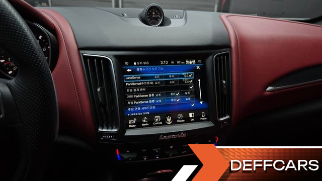 Maserati LEVANTE 3.0 AWD Sport купить на сайте DeffCars