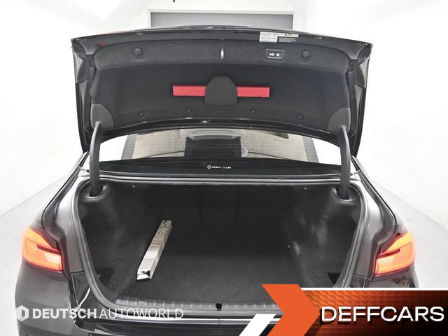 BMW 5-SERIES 520i Luxury купить на сайте DeffCars